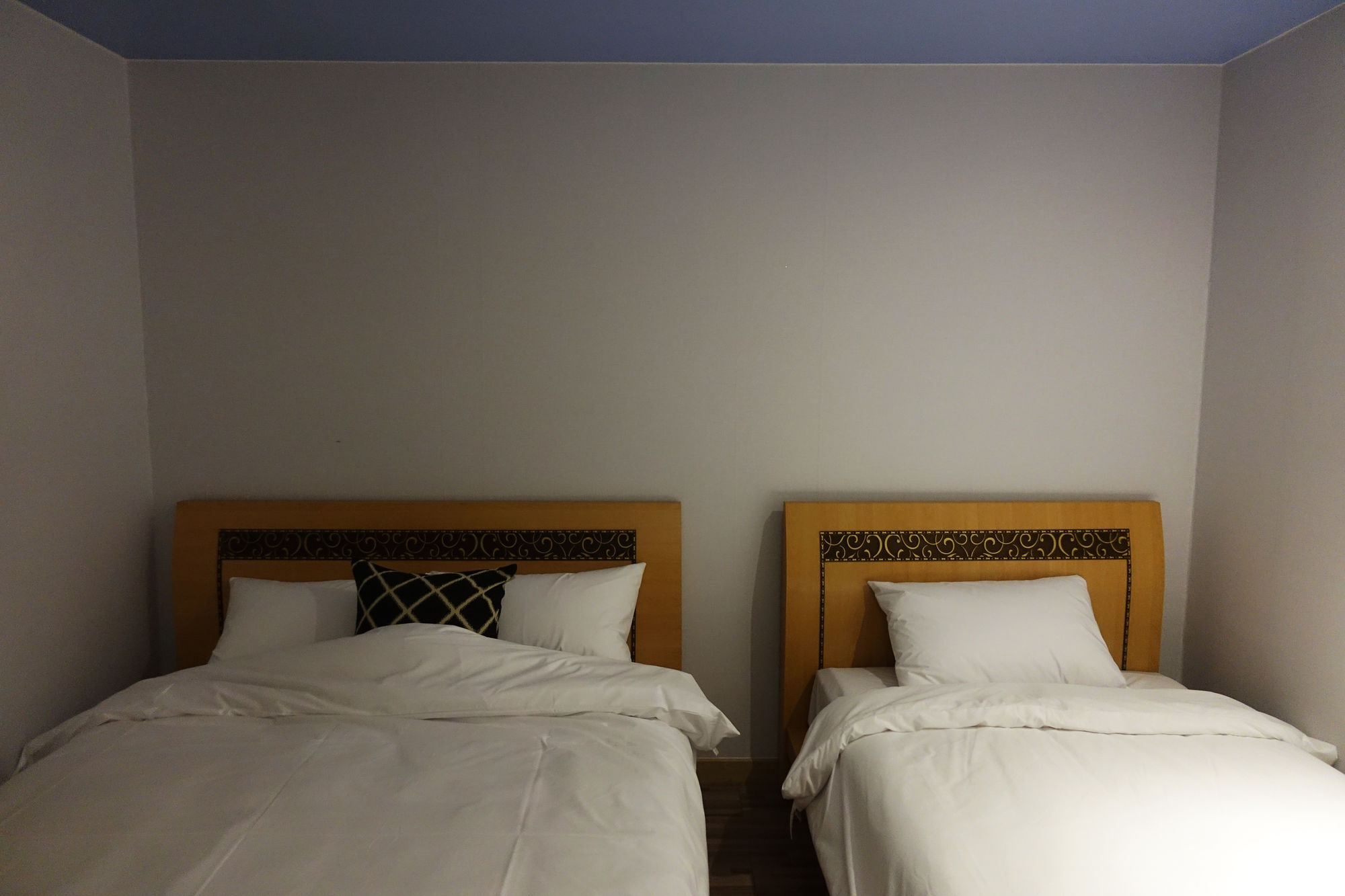 Gallery Hotel Bnb Jeju Exterior photo